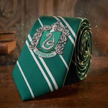 Stilvolle Slytherin-Krawatte für echte Zauberer 🧙‍♂️💚