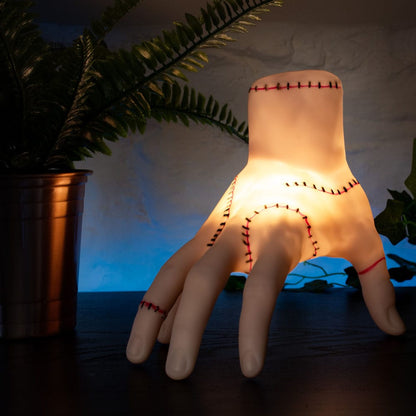 Mystical “Ice-Cold Hand” Lamp – Thing as a spooky light