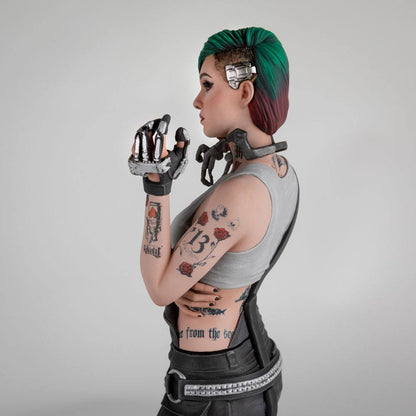 Judy Alvarez aus Cyberpunk 2077 – Statue (23 cm) PVC-Figur