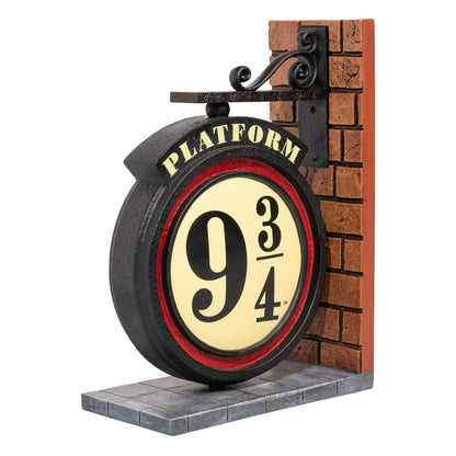 Harry Potter bookend “Platform 9 ¾” – A magical eye-catcher