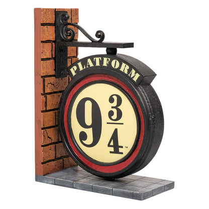 Harry Potter bookend “Platform 9 ¾” – A magical eye-catcher